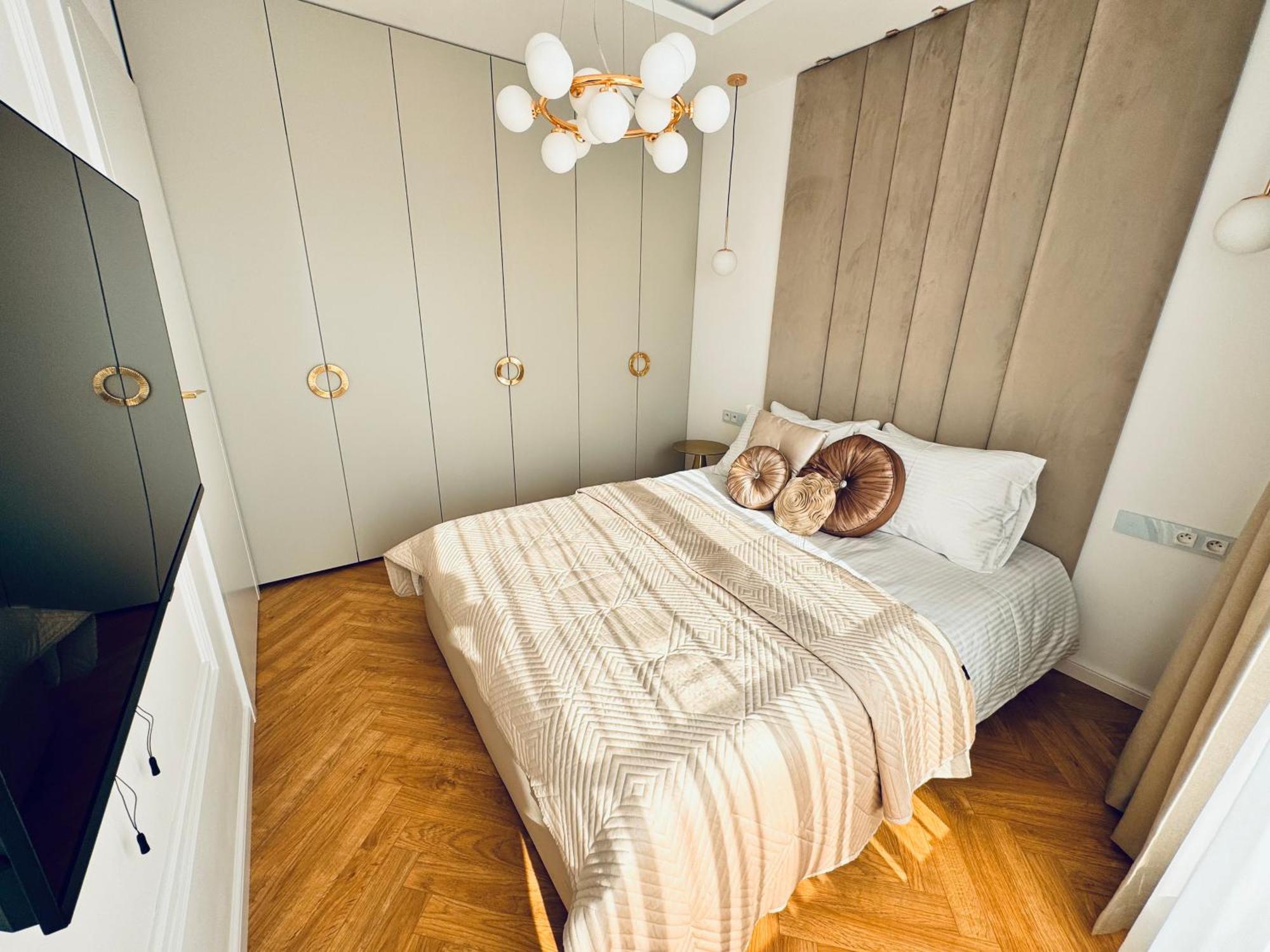 Taupe II Wyjatkowy Apartament W Centrum Lodzi Buitenkant foto